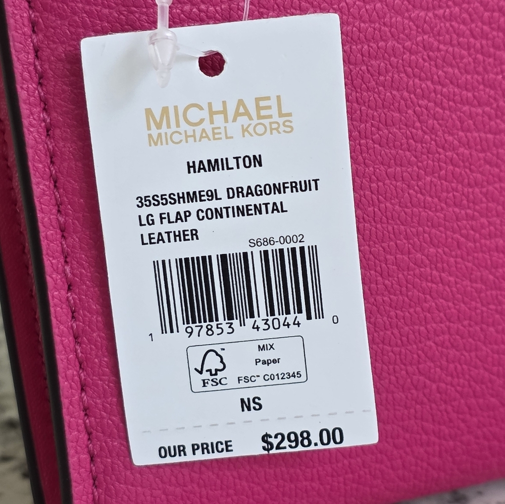 Michael Kors Hamilton Large Pink Wallet - Picture 5 of 6